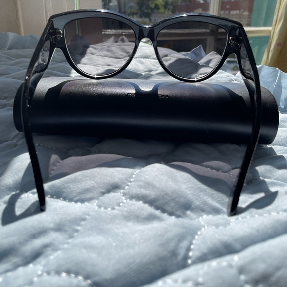 YSL sunglasses - Picture 5 of 5